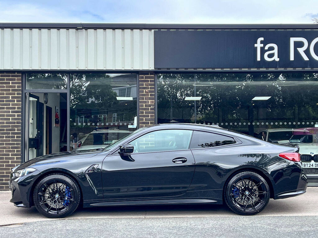 BMW M4 3.0 Biturbo Competition Xdrive M Steptronic 530Ps LM26VBO Black #2