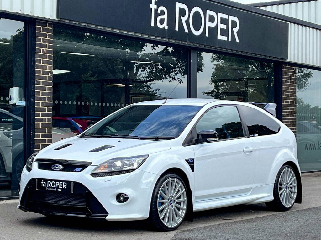 Ford Focus 2.5 Rs 305Ps White