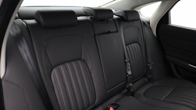 Jaguar XF 2.0 D R-sport Awd 177 Bhp White #15