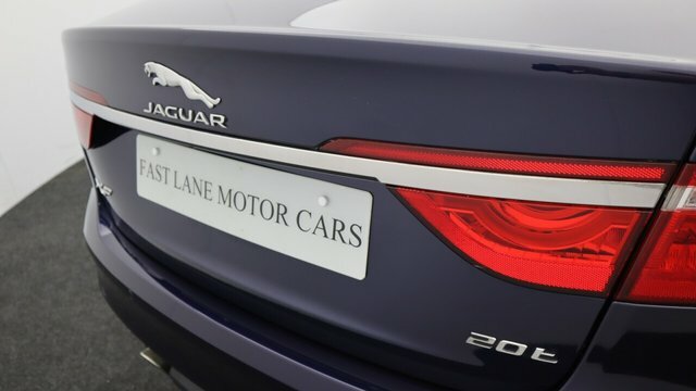 Jaguar XF 2.0 D R-sport Awd 177 Bhp White #21