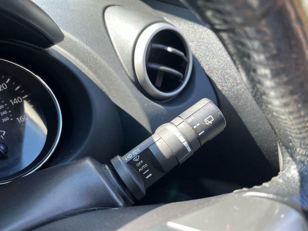 Nissan Qashqai Qashqai Acenta Black #25