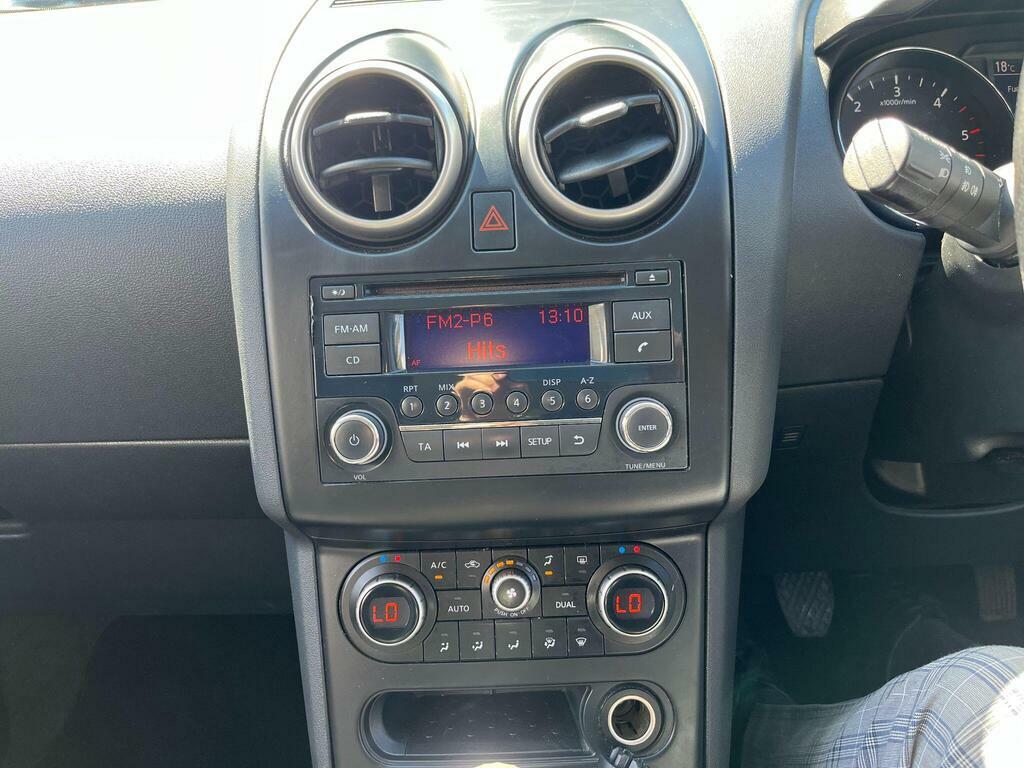 Nissan Qashqai Qashqai Acenta Black #27