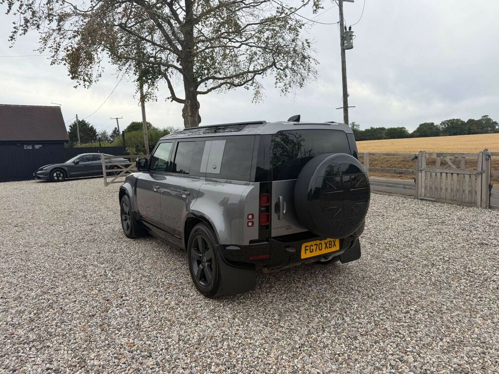Land Rover Defender 3.0 Defender X-dynamic Hse D Mhev 4Wd Suv Grey #3