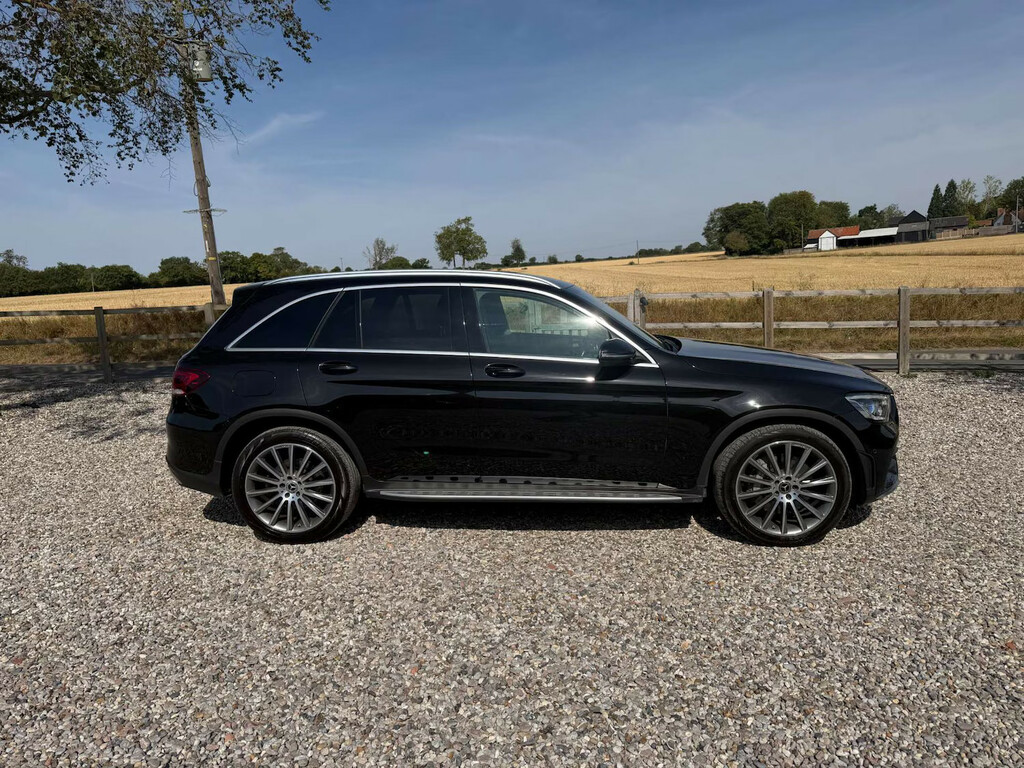 Mercedes-Benz GLC Class 2.0 Glc 300 Amg Line Premium D 4Matic 4Wd Black #2