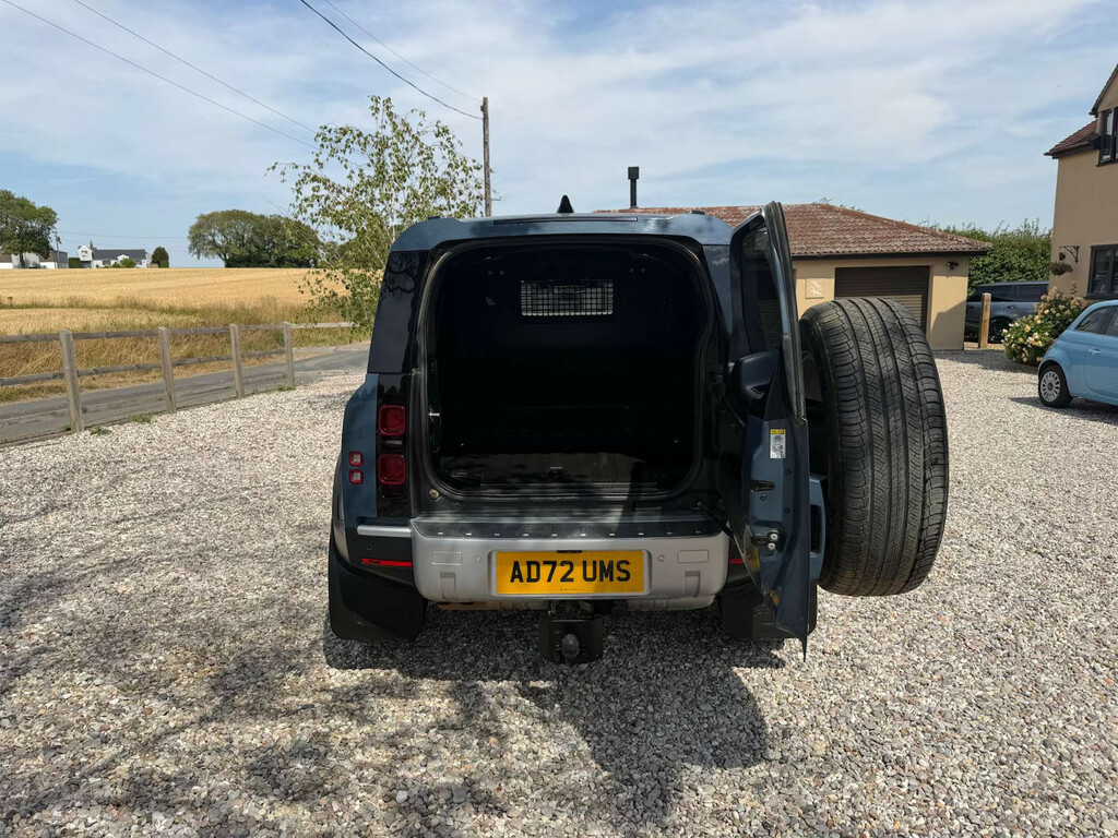 Land Rover Defender 5.0 P525 V8 Carpathian Edition 90 Grey #10