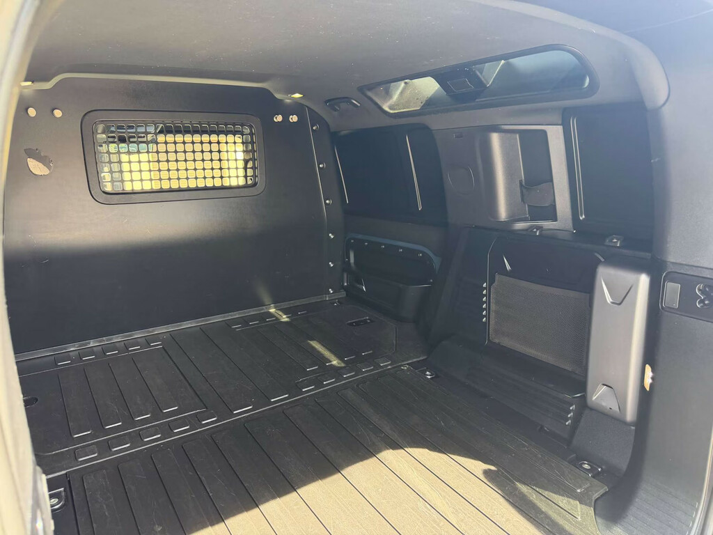 Land Rover Defender 5.0 P525 V8 Carpathian Edition 90 Grey #11