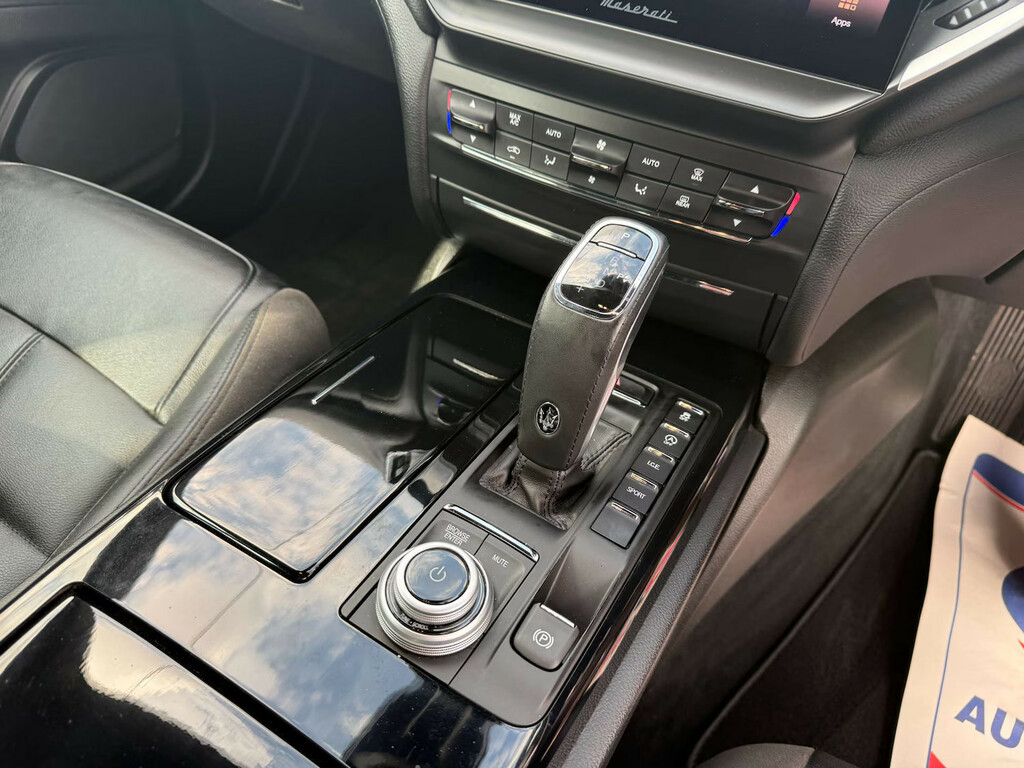 Maserati Ghibli Hybrid Gt Black #18