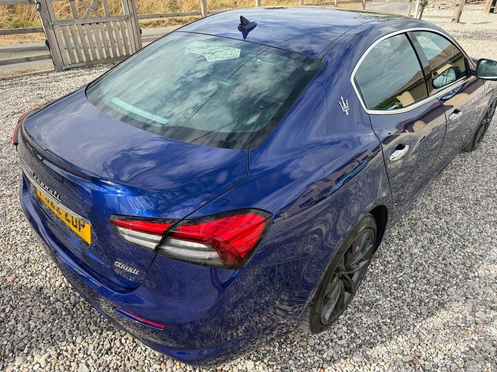 Maserati Ghibli Hybrid Gt Black #10
