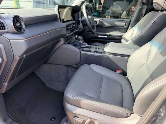 Toyota Land Cruiser Td II U1714 Black #25