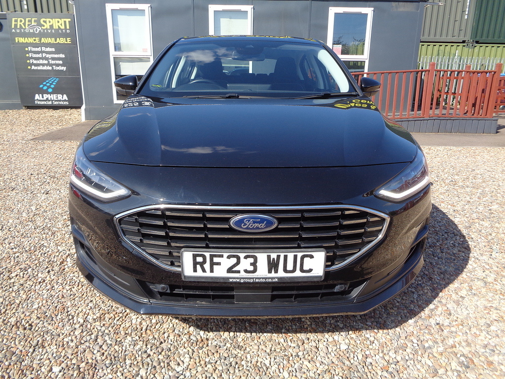 Ford Focus T Ecoboost Mhev Titanium Black #2