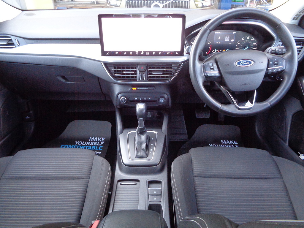 Ford Focus T Ecoboost Mhev Titanium Black #3