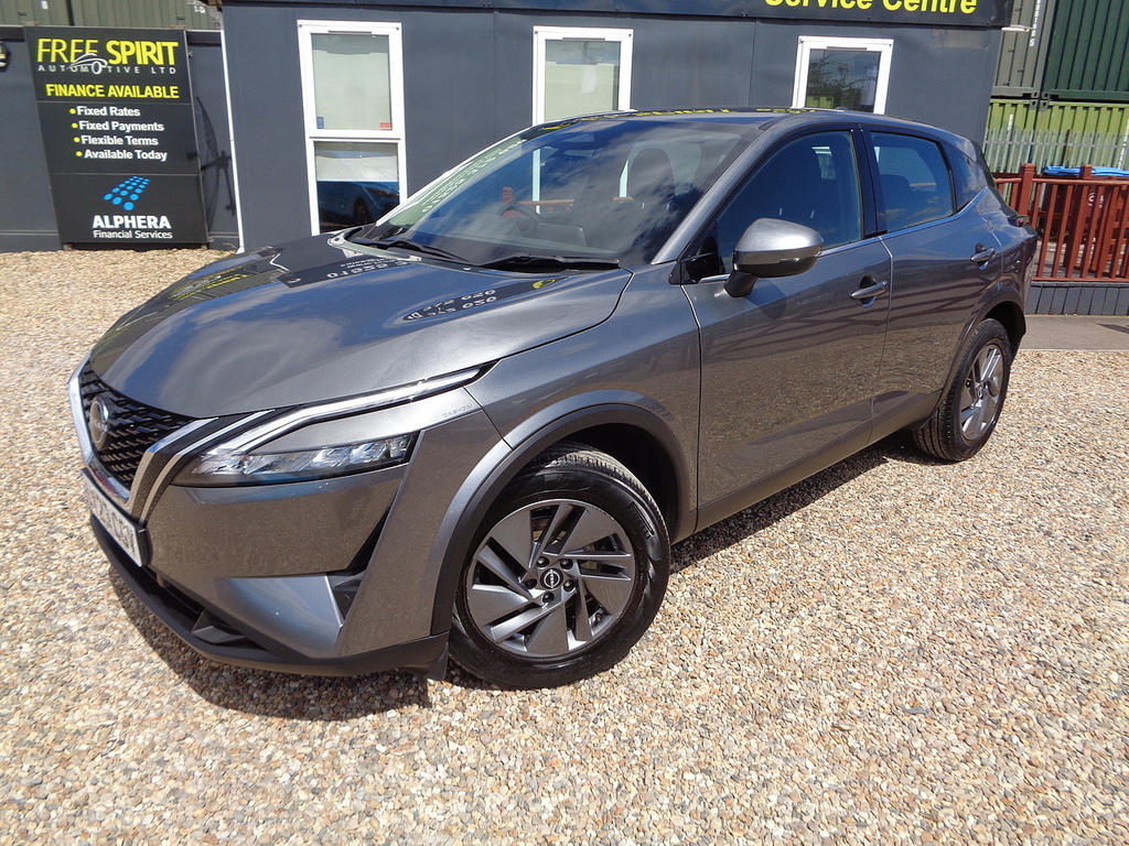 Nissan Qashqai Dig-t Mhev Acenta Premium Grey #4