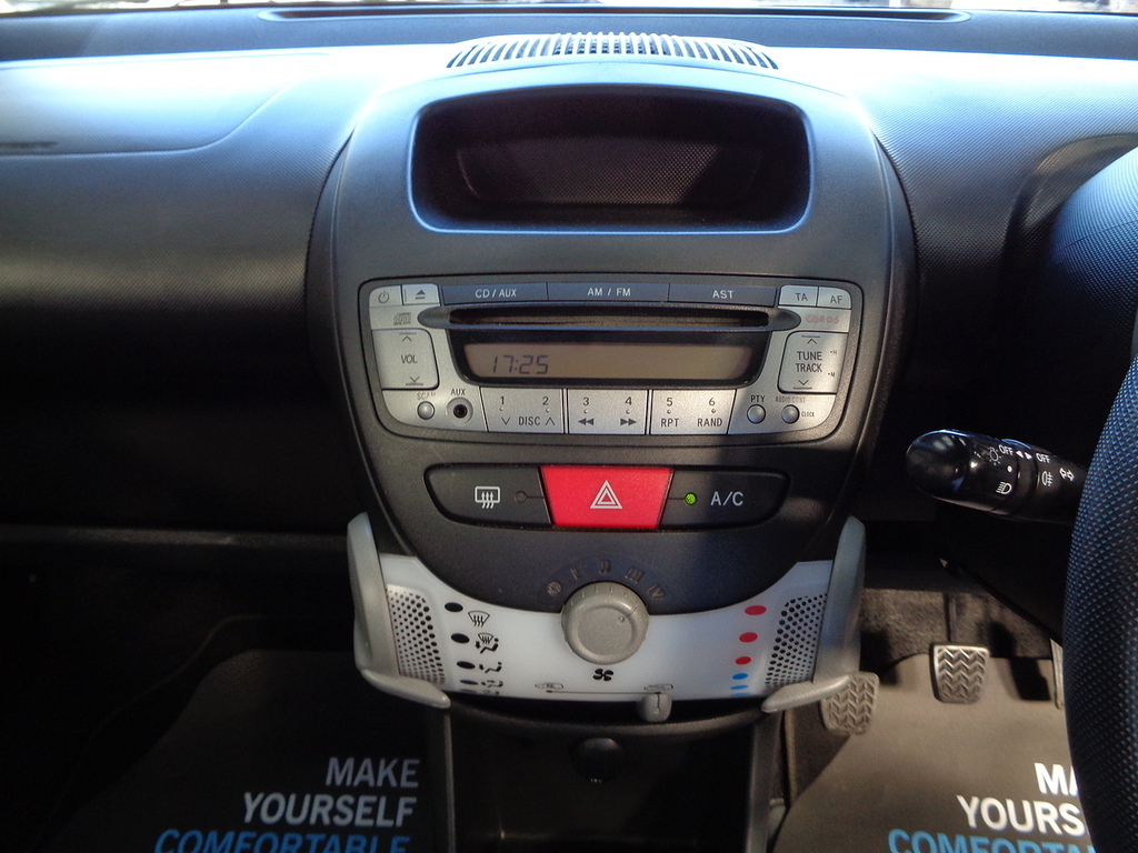 Citroen C1 Vtr Plus 1.0I Free Car Tax Grey #10