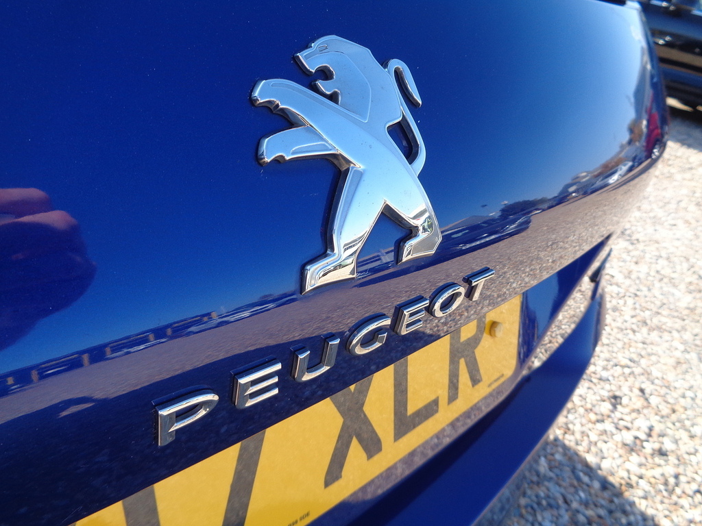 Peugeot 308 1.2 Puretech Allure Eat Euro 6 Ss Silver #37