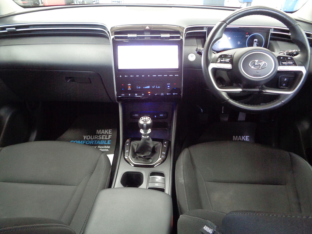 Hyundai Tucson T-gdi Premium Black #3