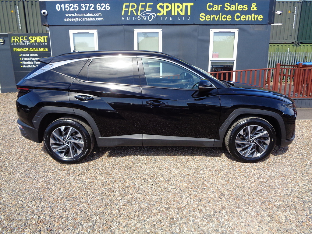 Hyundai Tucson T-gdi Premium Black #5