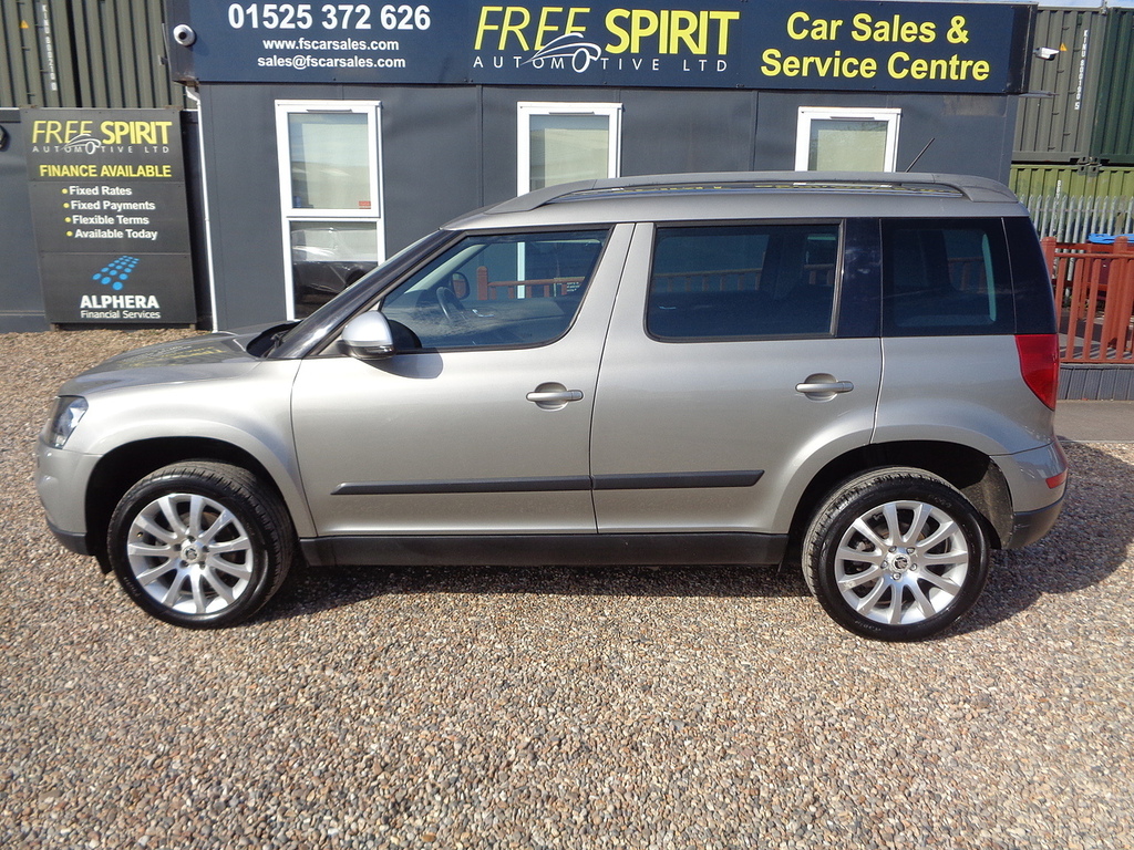 Skoda Yeti Se Beige #5