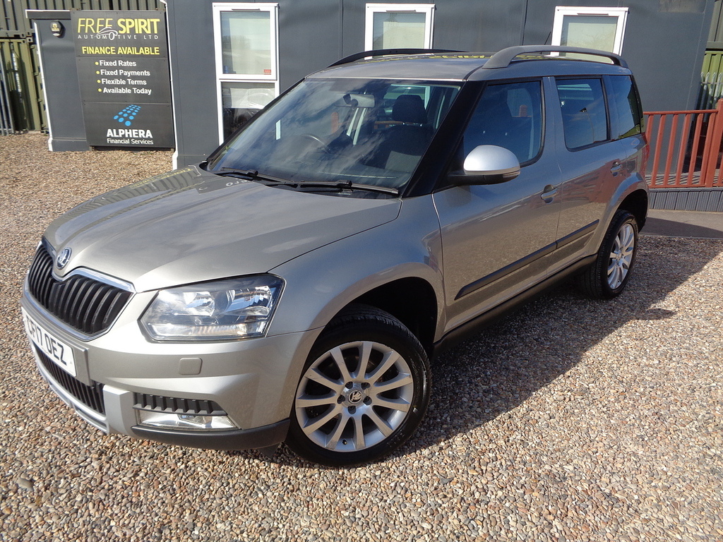 Skoda Yeti Se Beige #3
