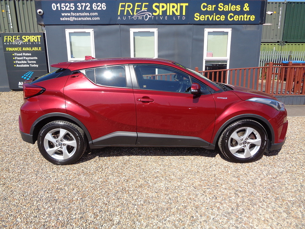 Toyota C-Hr Vvt-h Icon Red #4