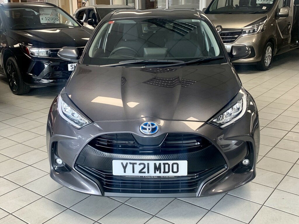 Toyota Yaris Cross 1.5 Vvt-h Design Grey #4