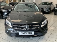 Mercedes-Benz GLA Class 180 Amg Line Edition Suv 7G-dct Euro 6 Red #26