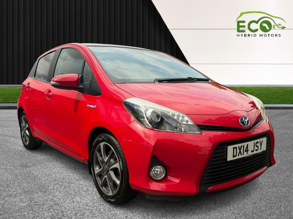 Toyota Yaris Hatchback 1.5 Vvt-h Trend 201414 DX14JSY Red #4