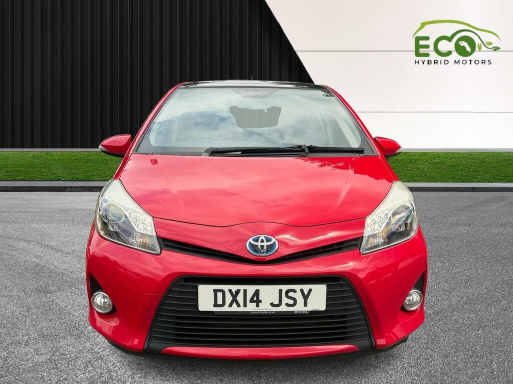 Toyota Yaris Hatchback 1.5 Vvt-h Trend 201414 DX14JSY Red #5