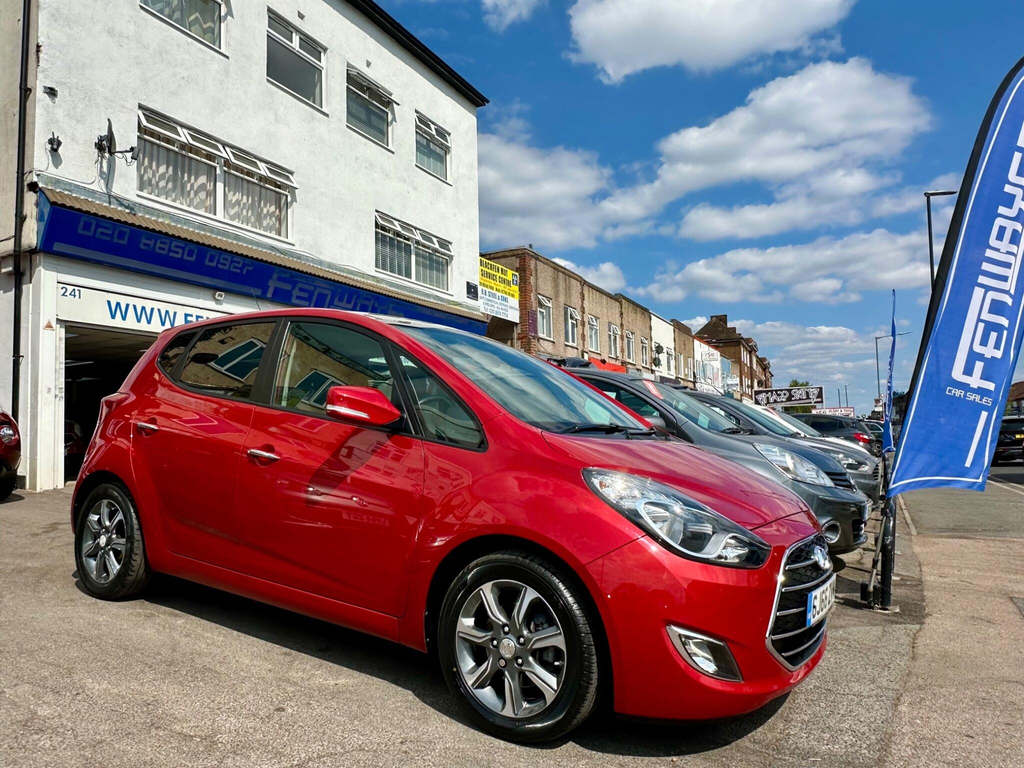 Hyundai Ix20 1.4 Blue Drive Premium Euro 6 Ss GJ66ZVM #4