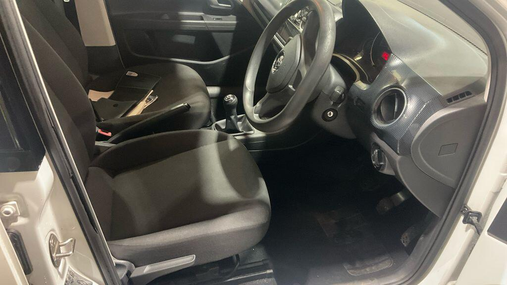 Volkswagen Up 1.0 Move Euro 6 Ss White #5