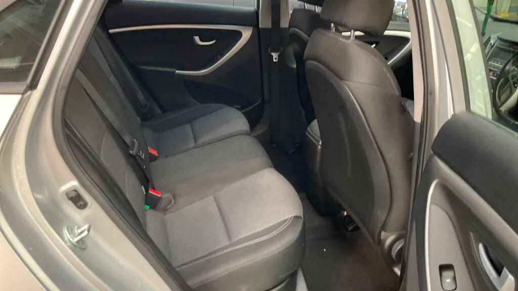 Hyundai I30 1.4 Edition 100 Ps White #8