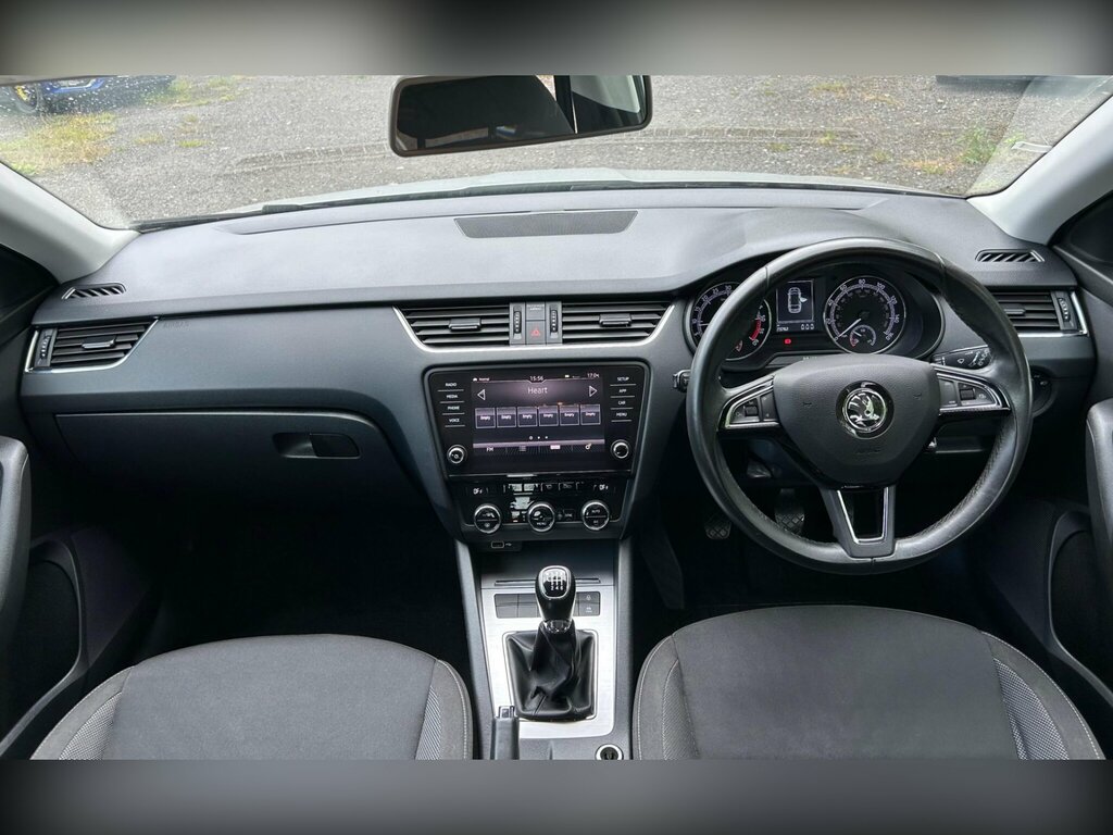 Skoda Octavia 2.0 Tdi Se Euro 6 Ss Silver #3