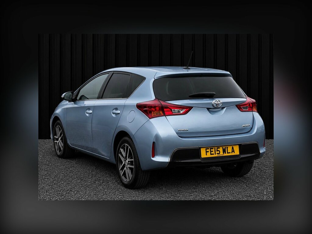 Toyota Auris 1.4 D-4d Icon Plus Euro 5 Ss Blue #4