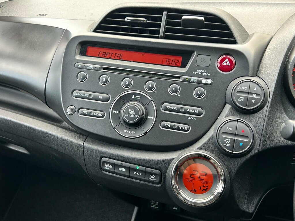 Honda Jazz Jazz 1.3 I-vtec Ex Euro 6 Ss 5Dr1565 Honda Silver #24