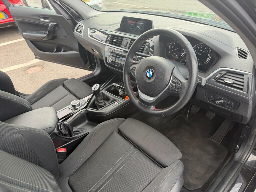 BMW 1 Series Hatchback 1.5 118I Sport Euro 6 Ss 201868 Black #3