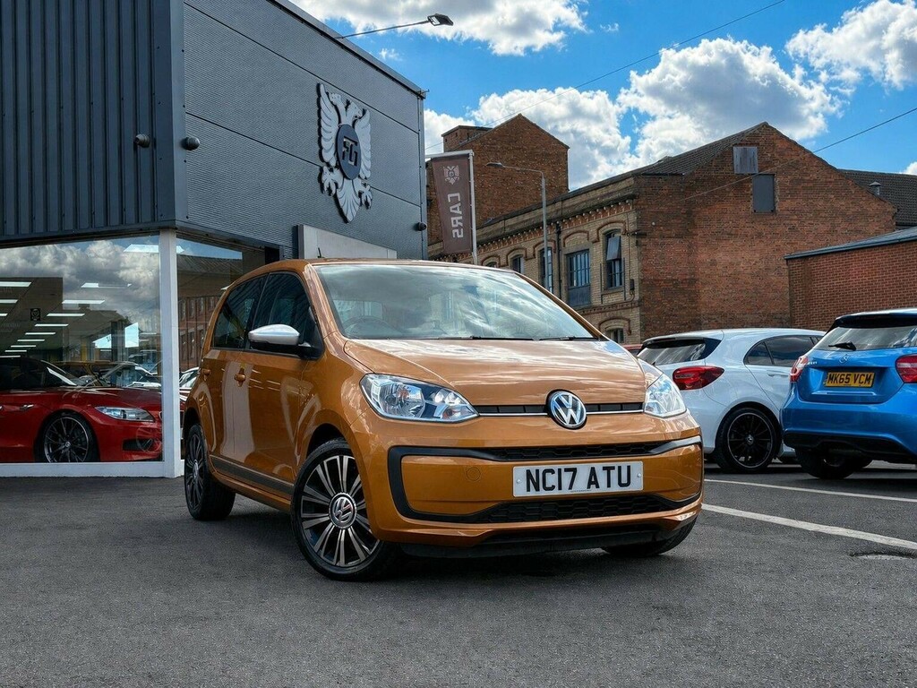 Volkswagen Up Hatchback 1.0 Move Up Euro 6 201717 Gold #5