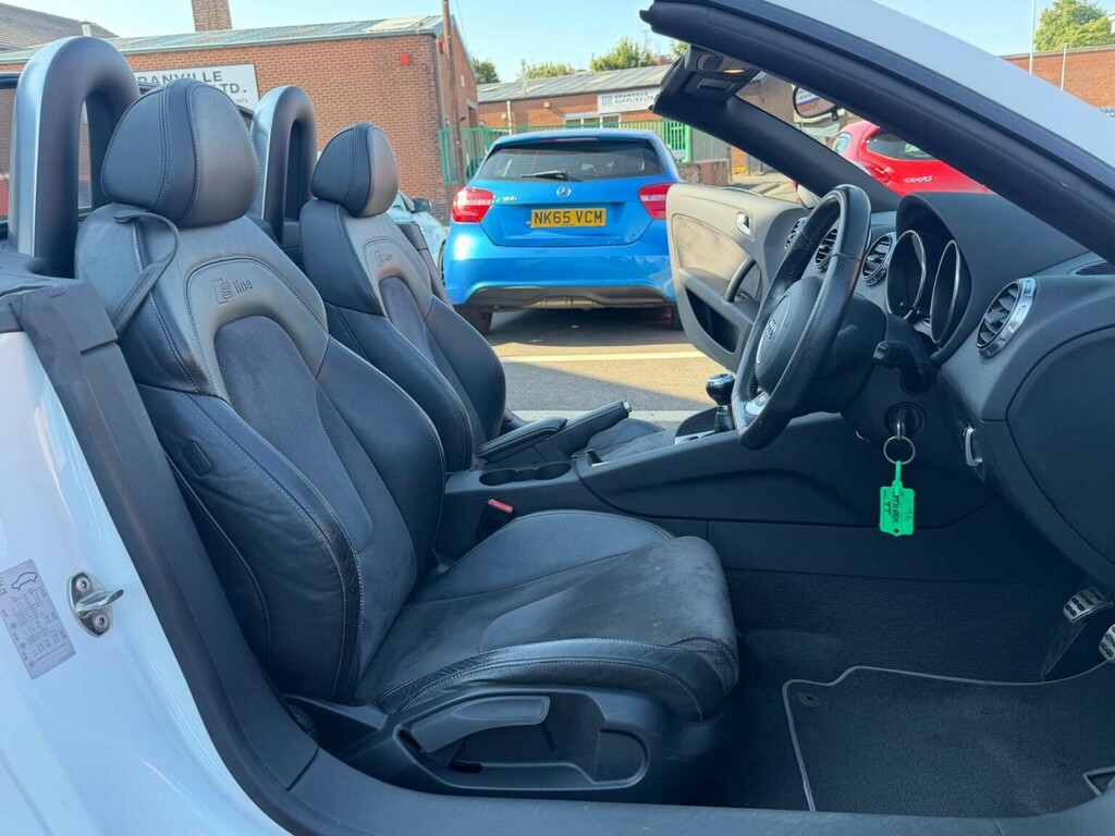 Audi TT 2.0 Tdi Black Edition Quattro Euro 5 White #21