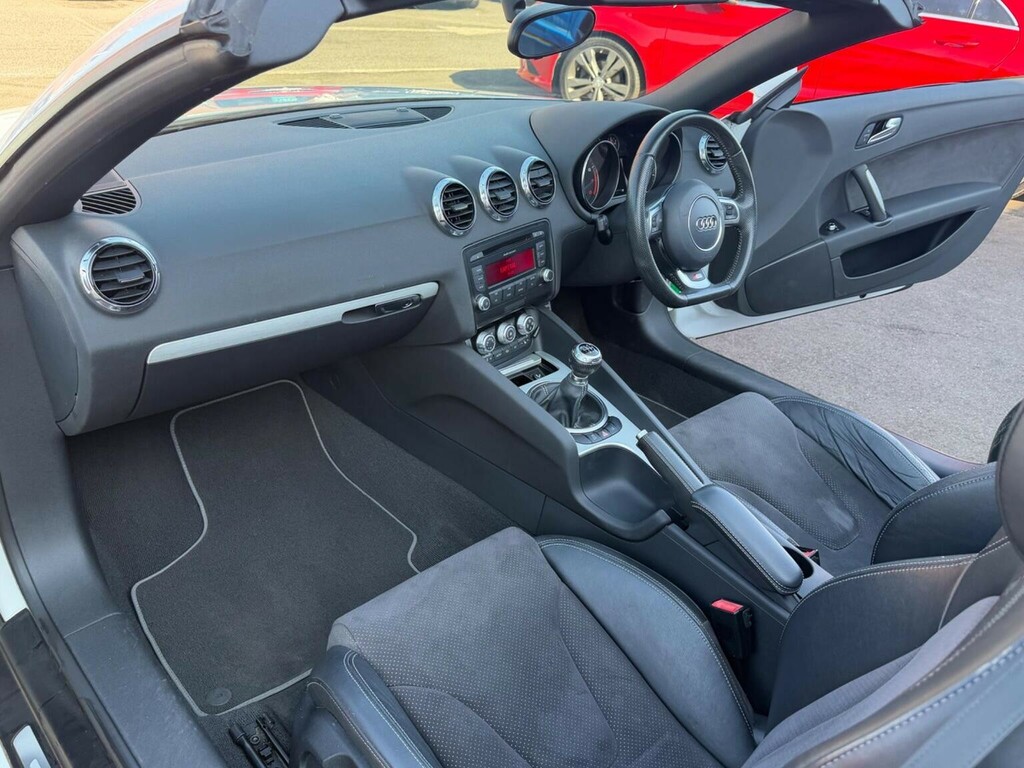 Audi TT 2.0 Tdi Black Edition Quattro Euro 5 White #23