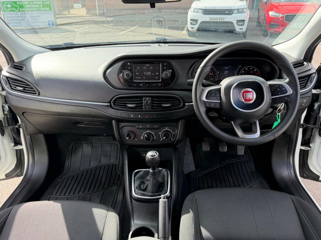 Fiat Tipo 1.4 Mpi Easy Plus Euro 6 White #2
