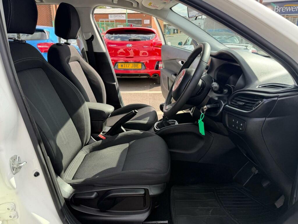 Fiat Tipo 1.6 Multijetii Eco Elite Euro 6 Ss Black #13