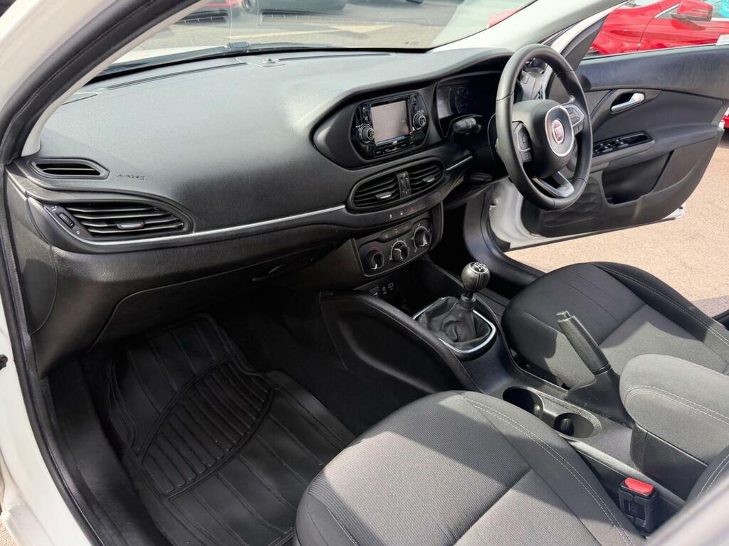 Fiat Tipo 1.6 Multijetii Eco Elite Euro 6 Ss Black #15