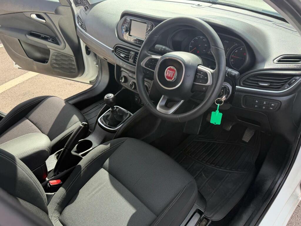 Fiat Tipo 1.4 Mpi Easy Plus Euro 6 White #3