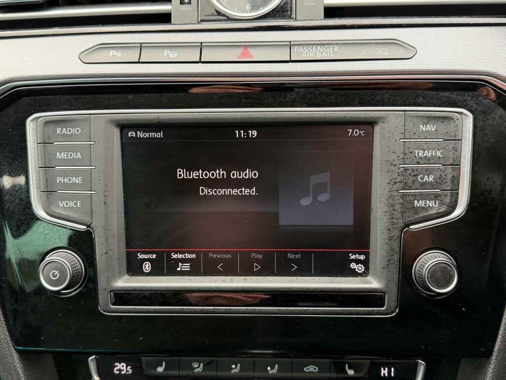 Volkswagen Passat 2.0L Se Business Tdi Bluemotion Technology 148 Grey #33