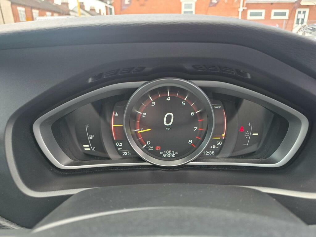 Volvo V40 2.0 T2 R-design Edition Euro 6 Ss Grey #20