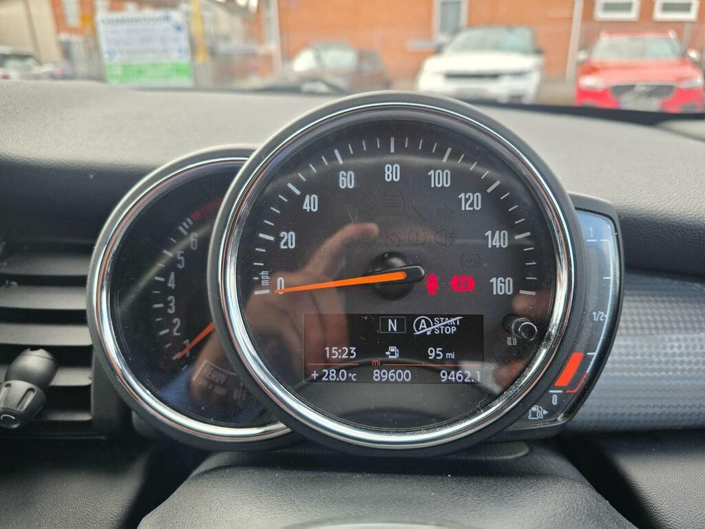 Mini Hatch 1.5 Turbo 134 Bhp Only 29,072 Mile Brown #21