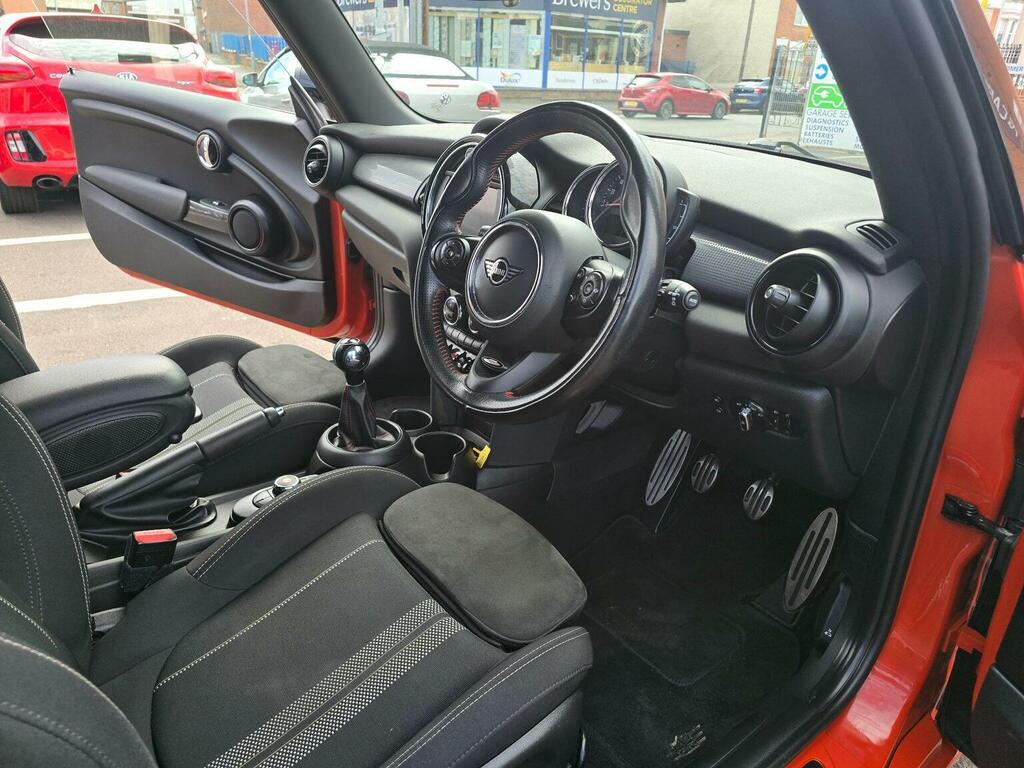 Mini Hatch 1.5 Cooper Sport Euro 6 Ss Orange #3