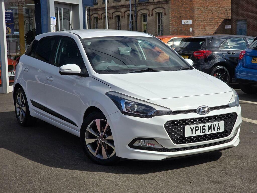 Hyundai I20 1.4 Premium Euro 6 White #5