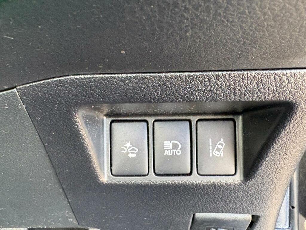 Toyota Yaris 1.33 Dual Vvt-i Icon Hatchback E Grey #24
