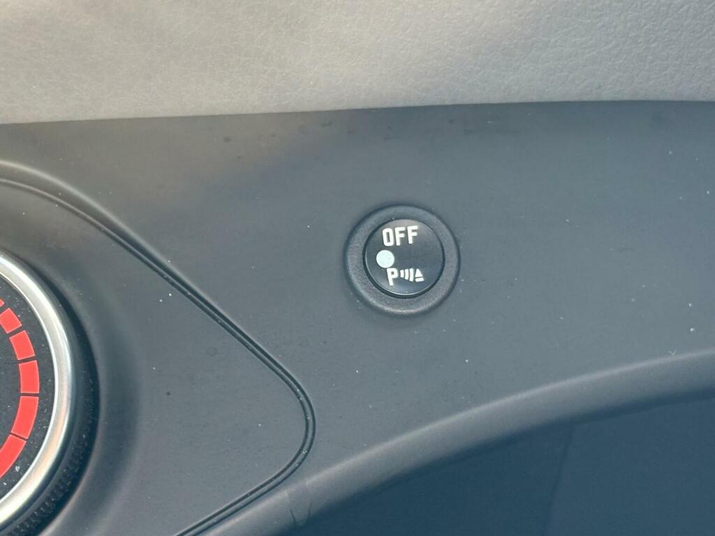 Toyota Yaris 1.33 Dual Vvt-i Icon Hatchback E Grey #26