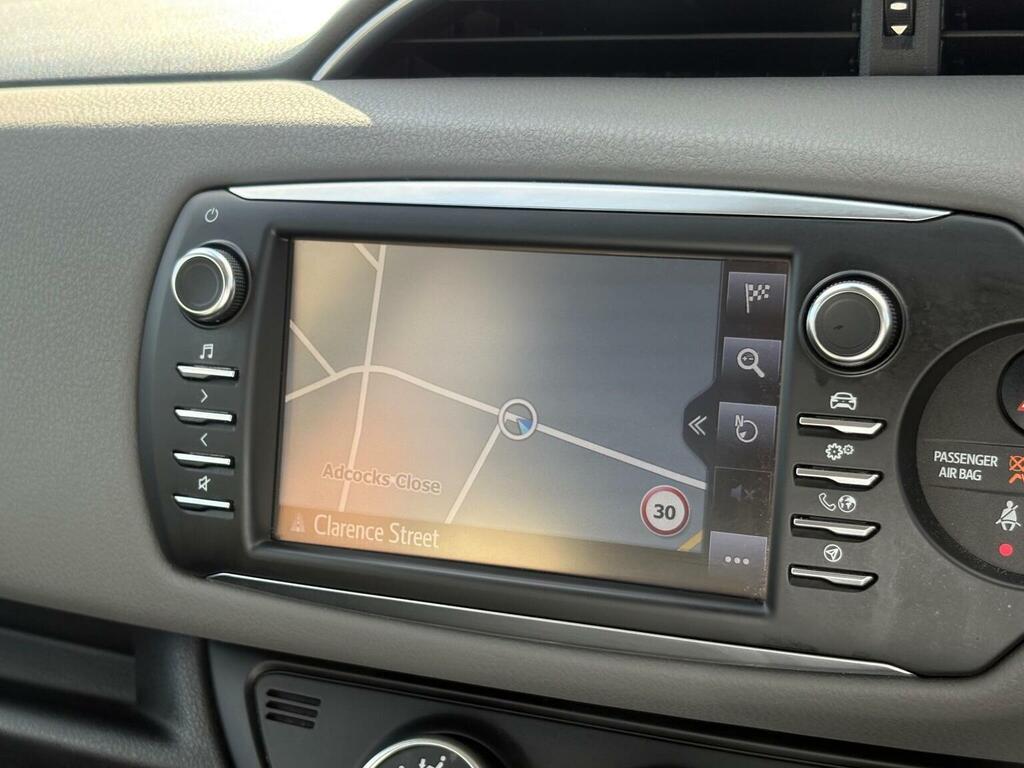 Toyota Yaris 1.33 Dual Vvt-i Icon Hatchback E Grey #14