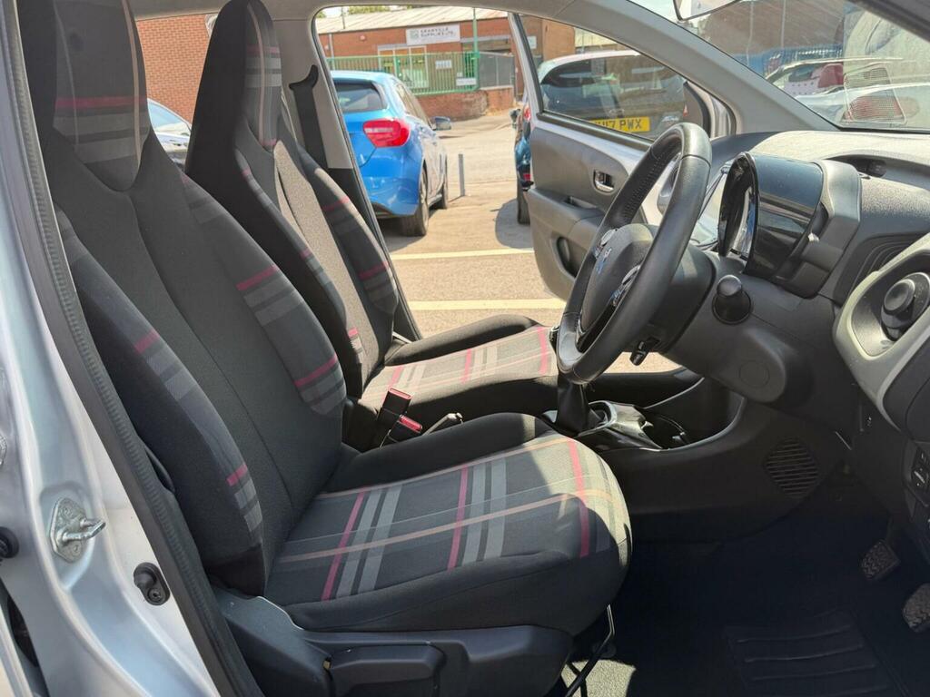Peugeot 108 1.2 Vti Puretech 82Bhp Allure, With Towmaster Brown #13